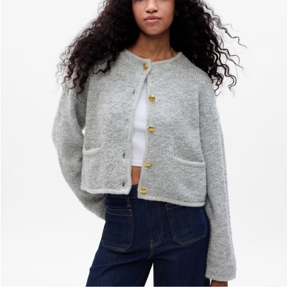 GAP Sweaters - GAP Boucle Cropped Sweater Jacket